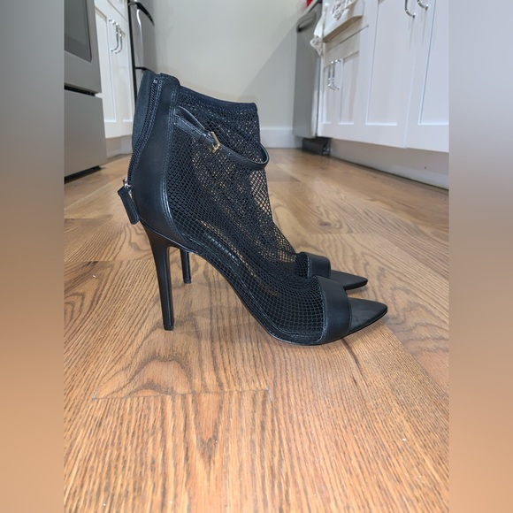 Open toe bootie - Picture 4 of 5